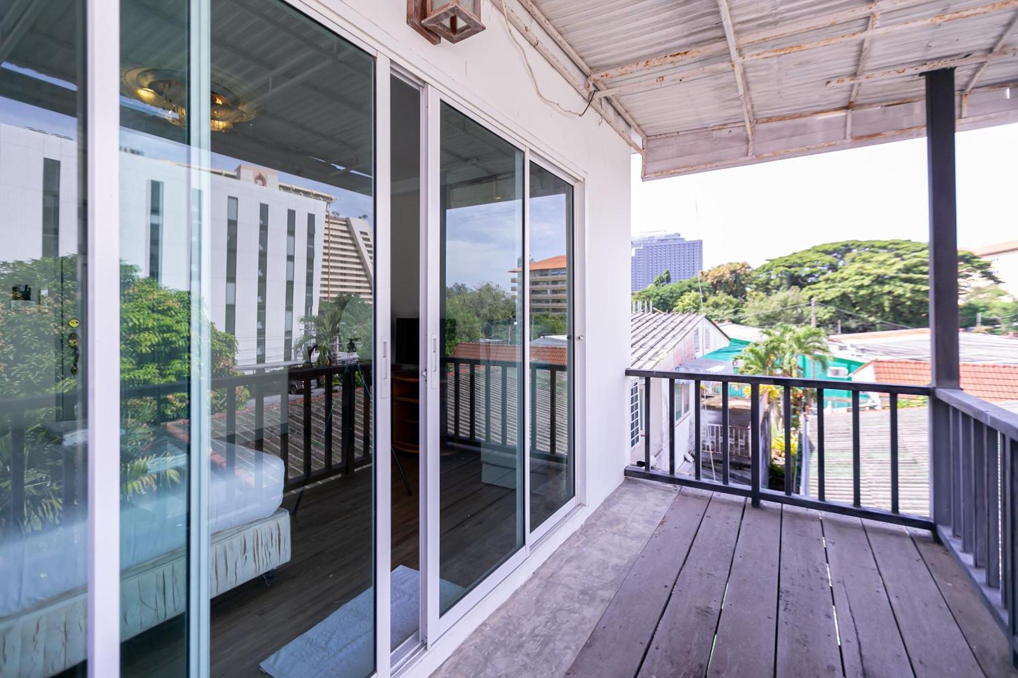 Wong Amat House Hotel Pattaya Exterior photo